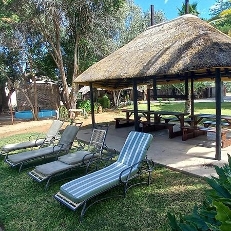 Ombinda Country Lodge Outjo Exterior foto